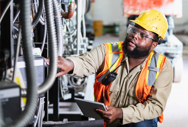 Best Circuit Breaker Repair  in Crescent City, CA